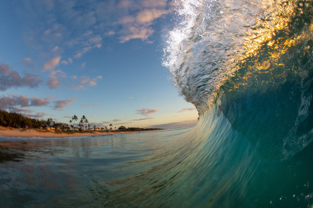 Main Beach Sunrise Wave