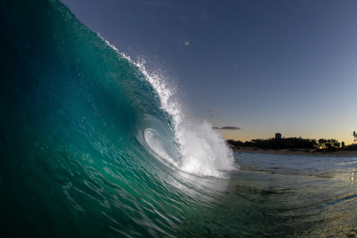 Main Beach Sunrise Wave 2